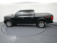 Used 2018  Ford F-150 4WD SuperCrew Platinum 5 1&sol;2 at Landmark Auto Credit Center near springfield&comma; IL