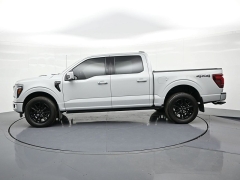 Used 2024  Ford F-150 Platinum 4WD SuperCrew Box at Landmark Auto Credit Center near springfield&comma; IL