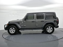 Used 2018  Jeep Wrangler Unlimited 4d SUV 4WD Sport at Landmark Auto Credit Center near springfield&comma; IL