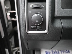 Used 2017  Ram 1500 Express 4x4 Quad Cab 6'4" Box at Landmark Auto Credit Center near springfield&comma; IL