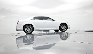Used 2022  Chrysler 300 Touring AWD at Landmark Auto Credit Center near springfield&comma; IL