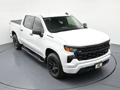 Used 2023  Chevrolet Silverado 1500 4WD Crew Cab 147" Custom at Landmark Auto Credit Center near springfield&comma; IL