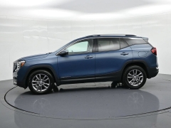 Used 2024  GMC Terrain FWD 4dr SLT at Landmark Auto Credit Center near springfield&comma; IL
