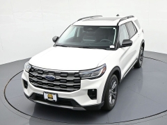 Used 2025  Ford Explorer Active 4WD at Landmark Auto Credit Center near springfield&comma; IL