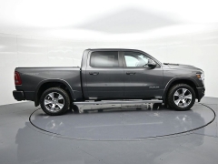 Used 2020  Ram 1500 4WD Crew Cab Laramie at Landmark Auto Credit Center near springfield&comma; IL