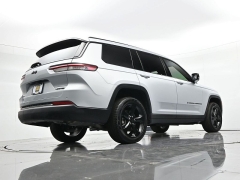 Used 2025  Jeep Grand Cherokee L Limited 4x4 at Landmark Auto Credit Center near springfield&comma; IL