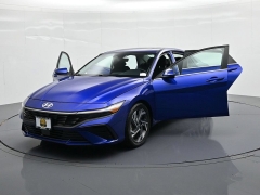 Used 2025  Hyundai Elantra SEL Convenience IVT at Landmark Auto Credit Center near springfield&comma; IL