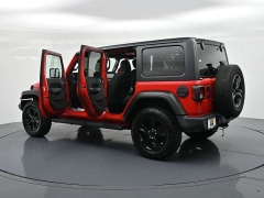 Used 2019  Jeep Wrangler Unlimited Sport Altitude 4x4 at Landmark Auto Credit Center near springfield&comma; IL