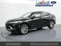  2025 Buick Envista FWD 4dr Avenir at Landmark Auto Credit Center near springfield&comma; IL