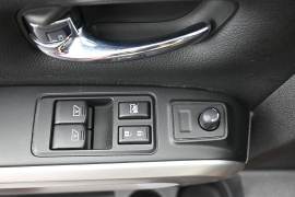 Used 2019  Nissan Titan 4x2 King Cab SV at Landmark Auto Credit Center near springfield&comma; IL
