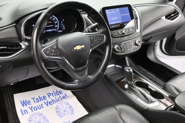 Used 2020  Chevrolet Malibu 4d Sedan Premier at Landmark Auto Credit Center near springfield&comma; IL