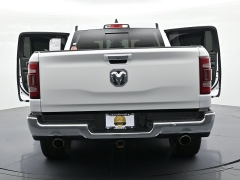 Used 2020  Ram 1500 4WD Crew Cab Laramie at Landmark Auto Credit Center near springfield&comma; IL