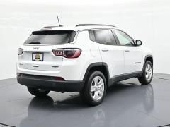 Used 2022  Jeep Compass Latitude 4x4 at Landmark Auto Credit Center near springfield&comma; IL