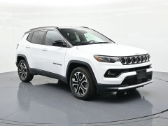 Used 2023  Jeep Compass Limited 4x4 at Landmark Auto Credit Center near springfield&comma; IL