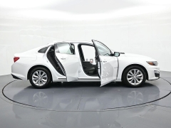Used 2024  Chevrolet Malibu 4dr Sdn 1LT at Landmark Auto Credit Center near springfield&comma; IL