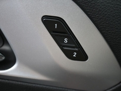Used 2025  Chrysler Pacifica Limited FWD at Landmark Auto Credit Center near springfield&comma; IL