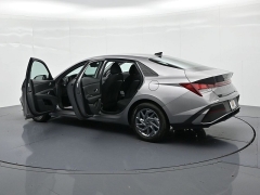 Used 2024  Hyundai Elantra SEL IVT at Landmark Auto Credit Center near springfield&comma; IL