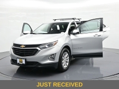 Used 2018  Chevrolet Equinox 4d SUV FWD LT w&sol;1LT at Landmark Auto Credit Center near springfield&comma; IL