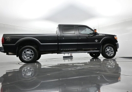 Used 2014  Ford Super Duty F-250 4WD Crew Cab Lariat at Landmark Auto Credit Center near springfield&comma; IL