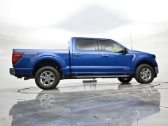 Used 2024  Ford F-150 XLT 4WD SuperCrew 5&period;5' Box at Landmark Auto Credit Center near springfield&comma; IL
