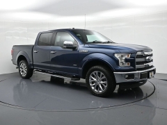 Used 2017  Ford F-150 4WD SuperCrew Lariat 5 1&sol;2 at Landmark Auto Credit Center near springfield&comma; IL