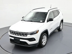 Used 2022  Jeep Compass Latitude 4x4 at Landmark Auto Credit Center near springfield&comma; IL