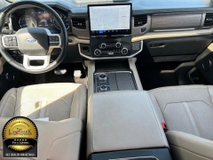 Used 2023  Ford Expedition Limited 4x4 at Landmark Auto Credit Center near springfield&comma; IL