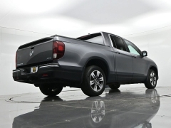 Used 2017  Honda Ridgeline Crew Cab AWD RTL-T at Landmark Auto Credit Center near springfield&comma; IL