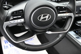 Used 2025  Hyundai Elantra SEL Convenience IVT at Landmark Auto Credit Center near springfield&comma; IL