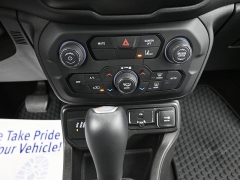 Used 2023  Jeep Renegade Trailhawk 4x4 at Landmark Auto Credit Center near springfield&comma; IL