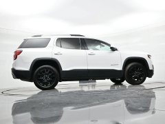 Used 2023  GMC Acadia FWD 4dr SLT at Landmark Auto Credit Center near springfield&comma; IL