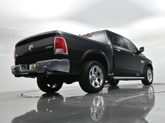 Used 2015  Ram 1500 4WD Crew Cab Laramie at Landmark Auto Credit Center near springfield&comma; IL