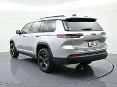 Used 2025  Jeep Grand Cherokee L Limited 4x4 at Landmark Auto Credit Center near springfield&comma; IL