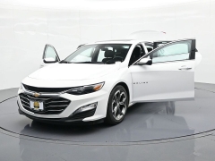 Used 2024  Chevrolet Malibu 4dr Sdn 1LT at Landmark Auto Credit Center near springfield&comma; IL