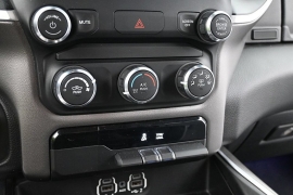 Used 2020  Ram 1500 Big Horn 4x4 Quad Cab 6'4" Box at Landmark Auto Credit Center near springfield&comma; IL