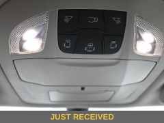Used 2023  Chrysler Pacifica Touring L FWD at Landmark Auto Credit Center near springfield&comma; IL