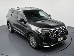 Used 2026  Ford Explorer Platinum 4WD at Landmark Auto Credit Center near springfield&comma; IL