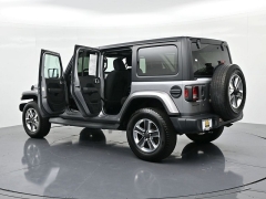 Used 2019  Jeep Wrangler Unlimited Sahara 4x4 at Landmark Auto Credit Center near springfield&comma; IL