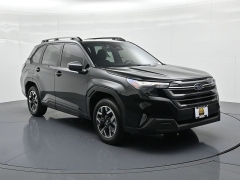 Used 2025  Subaru Forester Premium AWD at Landmark Auto Credit Center near springfield&comma; IL