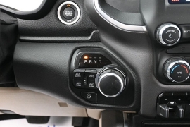 Used 2019  Ram 1500 Big Horn&sol;Lone Star 4x4 Crew Cab 5'7" Box at Landmark Auto Credit Center near springfield&comma; IL