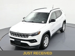 Used 2022  Jeep Compass Latitude 4x4 at Landmark Auto Credit Center near springfield&comma; IL