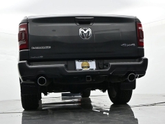 Used 2020  Ram 1500 4WD Crew Cab Laramie at Landmark Auto Credit Center near springfield&comma; IL