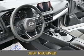 Used 2024  Nissan Rogue FWD SV at Landmark Auto Credit Center near springfield&comma; IL