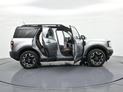 Used 2023  Ford Bronco Sport Outer Banks 4x4 at Landmark Auto Credit Center near springfield&comma; IL