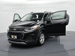 Used 2017  Chevrolet Trax 4d SUV FWD LT at Landmark Auto Credit Center near springfield&comma; IL