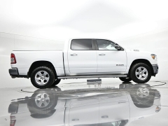 Used 2022  Ram 1500 Big Horn 4x4 Crew Cab 5'7" Box at Landmark Auto Credit Center near springfield&comma; IL