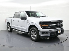 Used 2025  Ford F-150 XLT 4WD SuperCrew 5&period;5' Box at Landmark Auto Credit Center near springfield&comma; IL