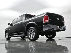 Used 2015  Ram 1500 4WD Crew Cab Laramie at Landmark Auto Credit Center near springfield&comma; IL