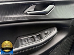 Used 2023  Jeep Grand Cherokee L Altitude 4x4 at Landmark Auto Credit Center near springfield&comma; IL