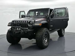 Used 2018  Jeep Wrangler Unlimited 4d SUV 4WD Rubicon at Landmark Auto Credit Center near springfield&comma; IL